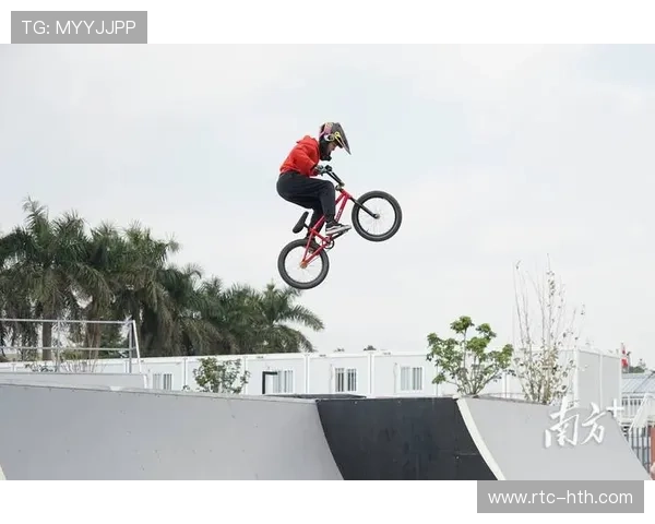 黄江小轮车基地教练魏健强：用孩子能懂的语言拆解动作